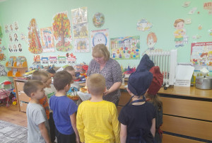 Хлеб всему голова Хлеб всему голова.